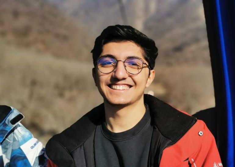 Məşhur şairin qardaşı oğlu intihar edib