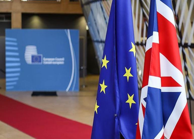 Avropa Parlamenti Britaniya ilə Aİ arasında imzalanmış Ticarət və Əməkdaşlıq sazişini təsdiqləyib