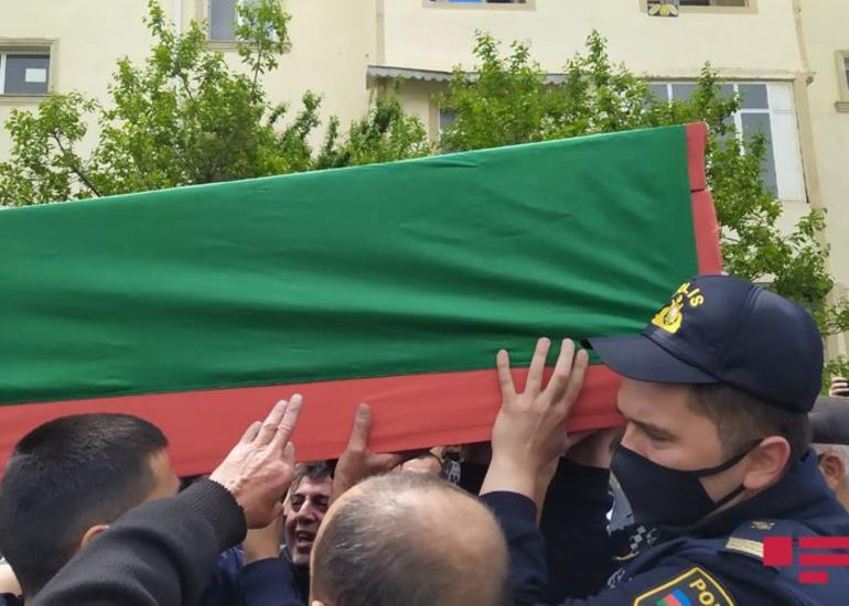 Vətən müharibəsində şəhid olmuş hərbçi Gəncədə dəfn olunub