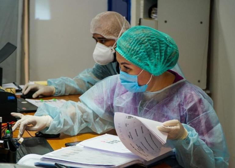 Qazaxıstanda son sutkada koronavirusa 2 883 nəfər yoluxub