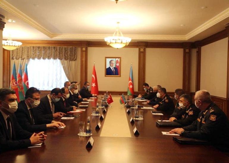 Zakir Həsənov Türkiyə müdafiə sənayesini təmsil edən nümayəndə heyəti ilə görüşüb