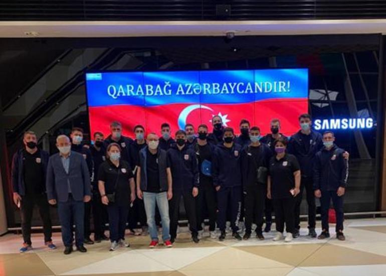 Azərbaycan millisi Avropa çempionatının oyunları üçün Gürcüstana yollanıb