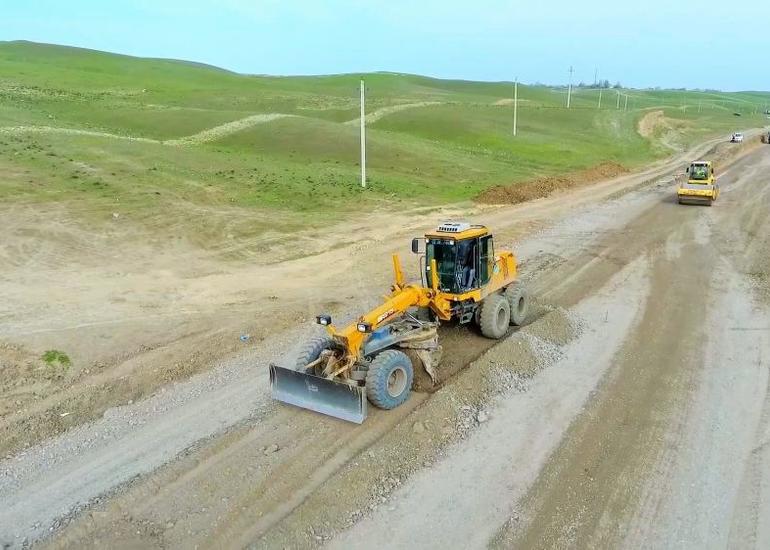 "Zəfər yolu"nun inşası sürətlə davam etdirilir - AAYDA