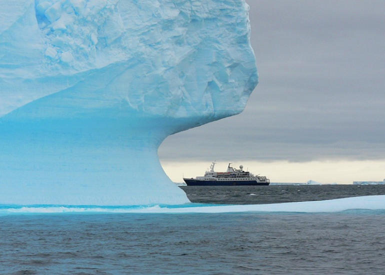 Rusiyalı tədqiqatçı: “Antarktidada nəhəng aysberqin parçalanması qlobal istiləşmə ilə əlaqədar deyil”