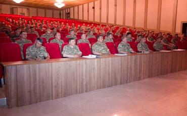 Naxçıvan Qarnizonu Qoşunlarında növbəti komandir hazırlığı məşğələsi keçirilib