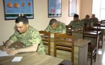 Naxçıvan Qarnizonu Qoşunlarında növbəti komandir hazırlığı məşğələsi keçirilib