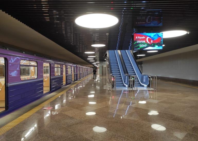 7 aydan sonra fəaliyyətə başlayan Bakı metrosu (FOTO)
