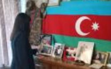Millət vəkili şəhid ailəsini ziyarət edib