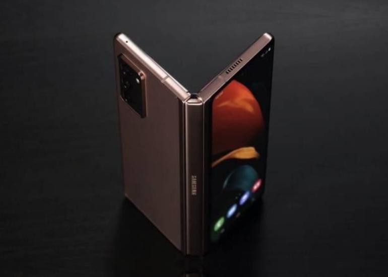 "Samsung" şirkəti Galaxy Z Fold3 və Z Flip3 smartfonlarının təqdimatına hazırlaşır
