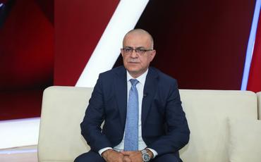 “Reket jurnalistlər Şəhid ailələrindən reportaj hazırlamaqda maraqlıdırlar” – “Çıxışa doğru”da MÜZAKİRƏ