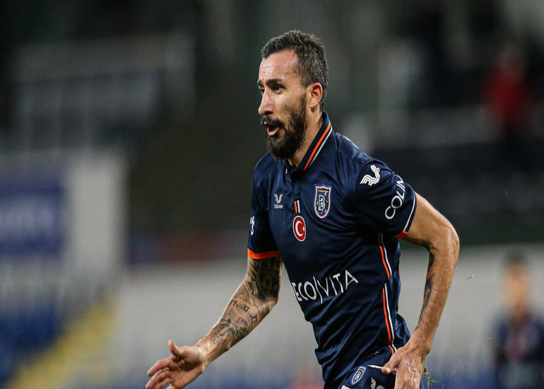 “Beşiktaş” Mehmet Topalla anlaşıb