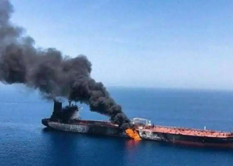 Britaniya İranı "Mercer Street" gəmisinə hücumda günahlandırıb