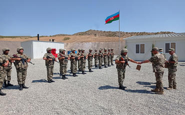 Zakir Həsənov azad olunmuş ərazilərdəki hərbi hissələrdə olub