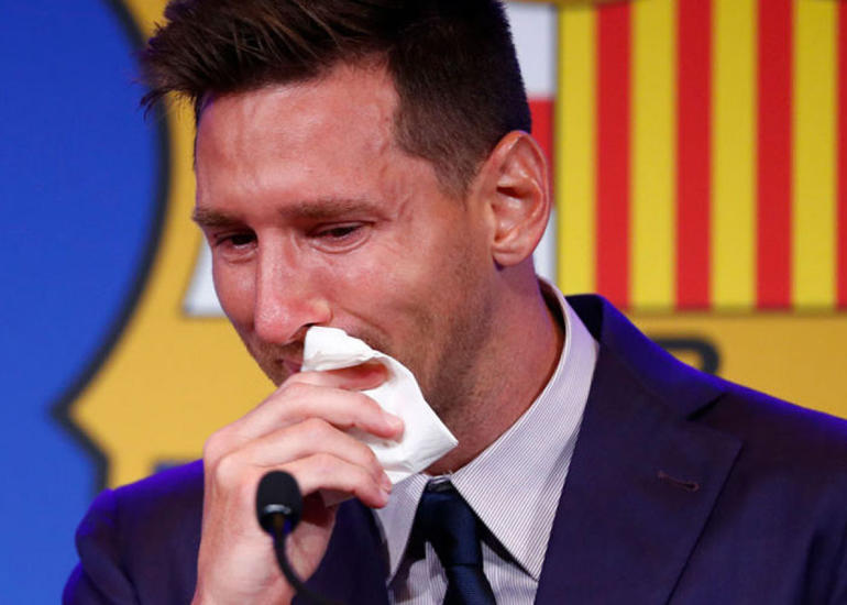 Messi “Barselona” ilə vidalaşarkən ağlayıb