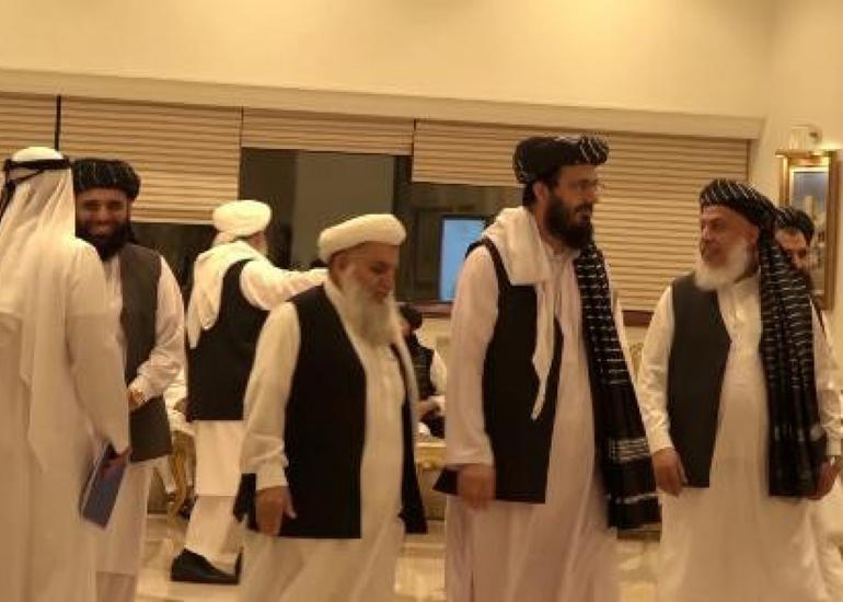 KİV: Taliban heyəti və Əfqanıstan Milli Barışıq Ali Şurasının sədri danışıqlar üçün Dohaya gedirlər