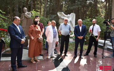 Müslüm Maqomayevin xatirəsi yad olunub
