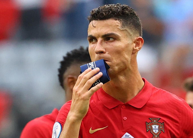 Ronaldonun “Mançester Yunayted”dəki maaşı açıqlanıb