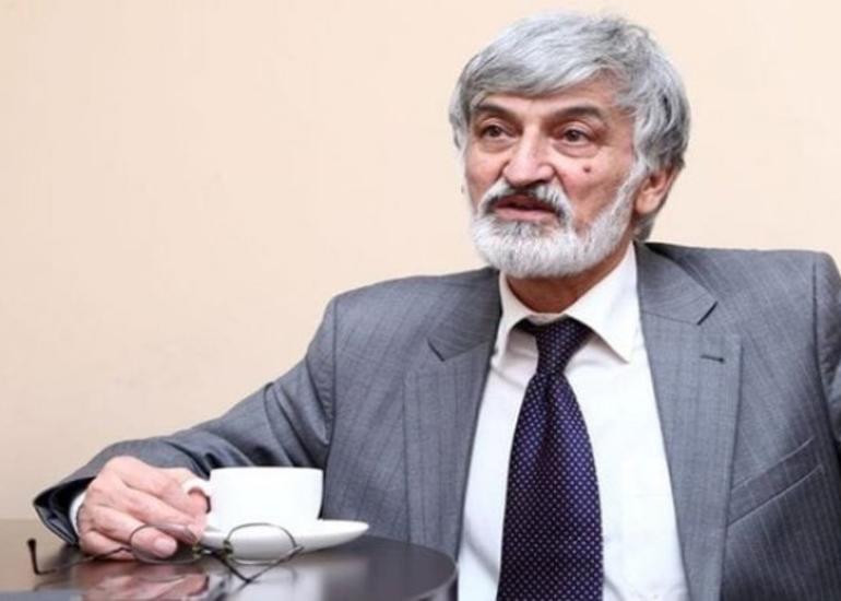 "Dünyada ən zəhləm getdiyi söz aktyorların “rollarım mənim balalarımdır" kimi sözləridir..."
