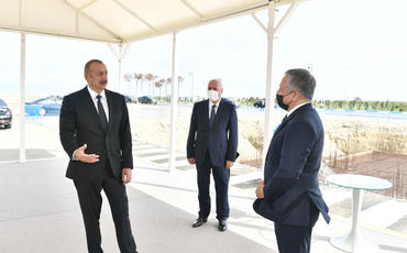 Prezident Sumqayıtda güzəştli mənzil layihəsinin növbəti yaşayış kompleksinin təməlini qoyub