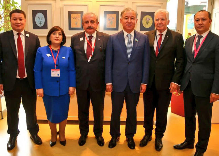 Sahibə Qafarova Vyanada TÜRKPA-ya üzv ölkələrin spikerlərinin ziyafət yeməyinə qatılıb