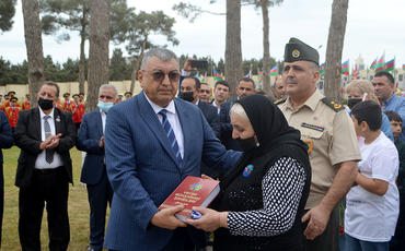 Vətən müharibəsi şəhidlərinin xatirəsi yad edilib