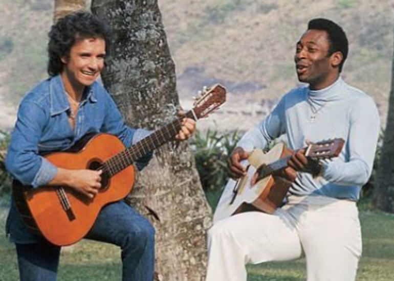 Pele səhhəti barədə açıqlama verib