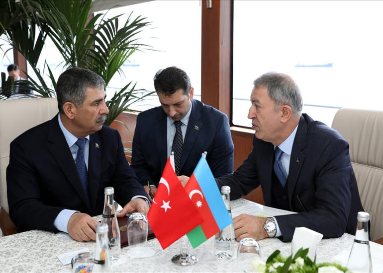 Zakir Həsənov Hulusi Akar və Yaşar Gülerə başsağlığı verib