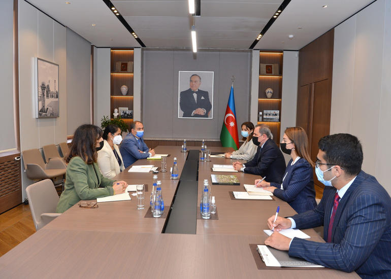 Ceyhun Bayramov Dünya Bankının Azərbaycan üzrə meneceri ilə görüşüb