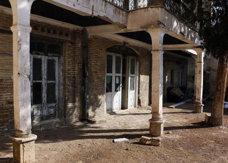 Zənganda tarixi tikili baxımsız qalıb