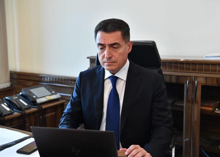 Hüquq siyasəti və dövlət quruculuğu komitəsinin onlayn iclası keçirilib