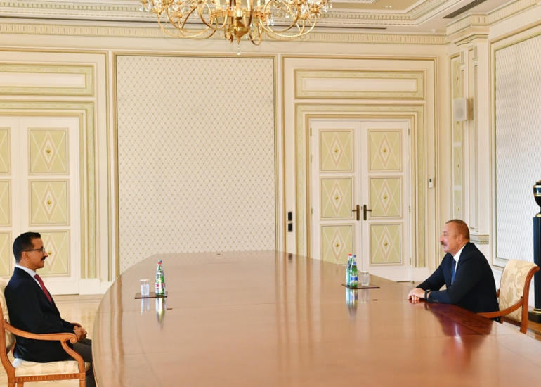Prezident İlham Əliyev “DP World” şirkətlər qrupunun sədrini qəbul edib