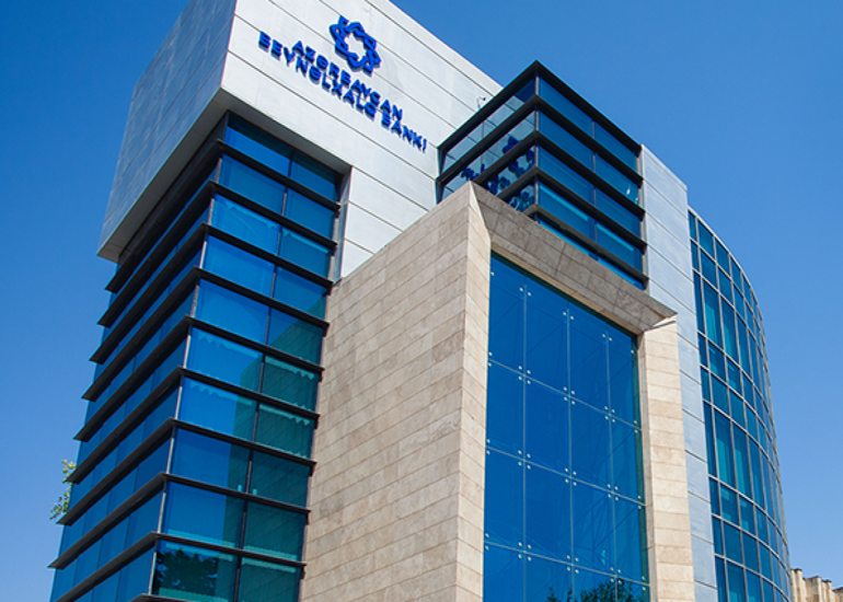 “Azərbaycan Beynəlxalq Bankı” İnvestisiya Holdinqinin idarəetməsinə verilib