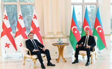 Prezident İlham Əliyev Gürcüstanın Baş naziri ilə görüşüb