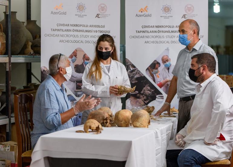 Çovdar nekropolunda  tapılan qalıqlar nüfuzlu xarici laboratoriyalarda analiz olunur