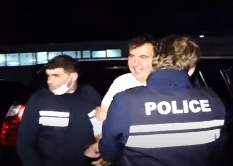 Gürcüstan DİN Mixeil Saakaşvilinin həbsinin video görüntülərini yayıb