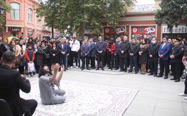 Gəncədə Nizami Gəncəvinin 880 illik yubileyinə həsr olunmuş ümumşəhər tədbiri keçirilib