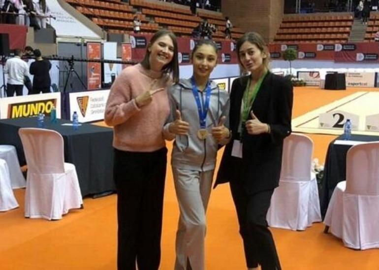 Gimnastımız İspaniyada gümüş medal qazandı