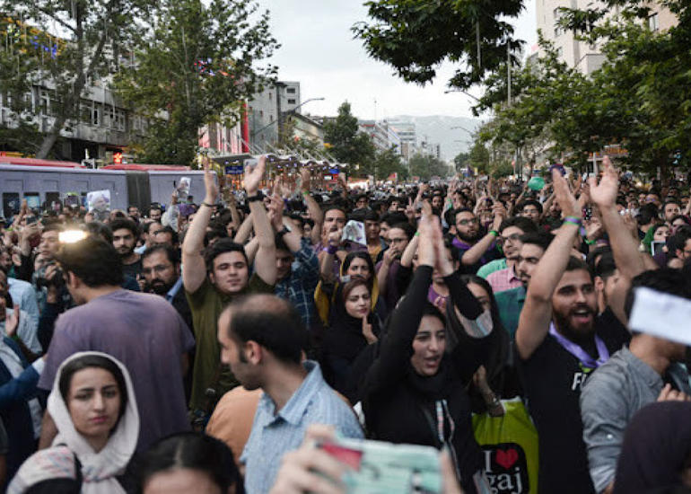 İranın 60 şəhərində müəllimlər etiraz aksiyası keçirib