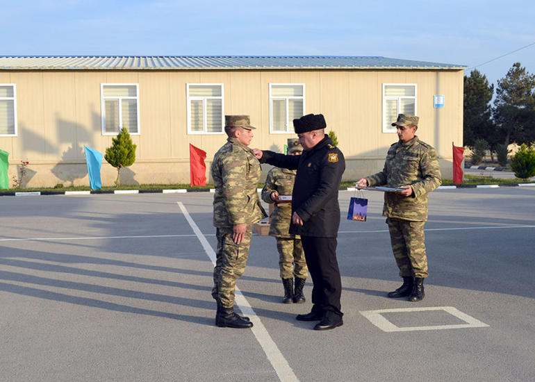 “Dəniz təməl komando kursu”nun buraxılış mərasimi olub