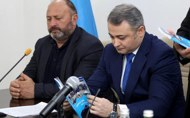 BAMF-ın təşkilatçılığı ilə AzTV-də “Səngər adamları” kitabının təqdimatı keçirilib