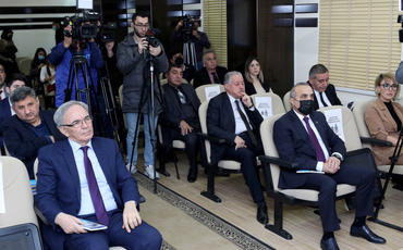 BAMF-ın təşkilatçılığı ilə AzTV-də “Səngər adamları” kitabının təqdimatı keçirilib