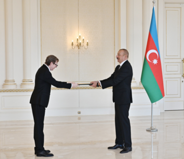 category photo