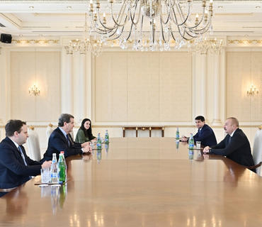 category photo