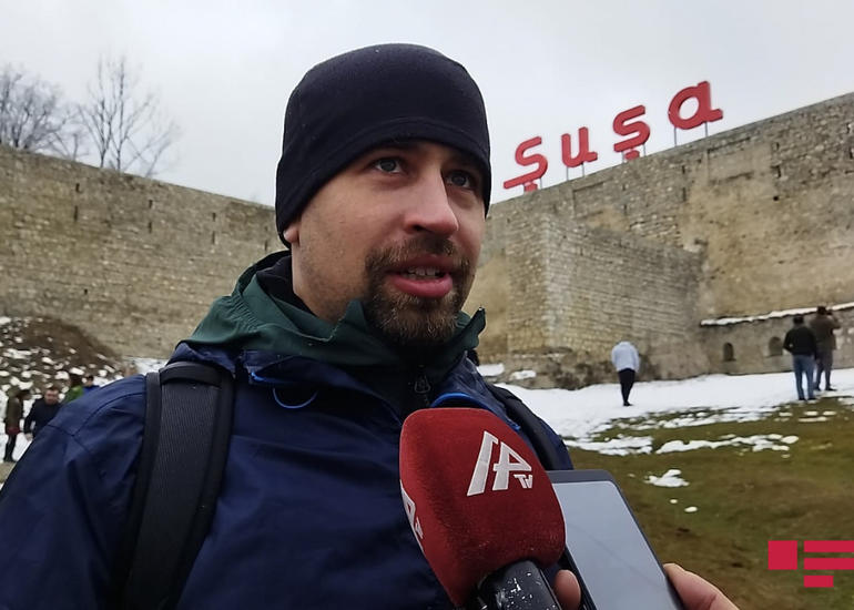 Polşalı səyyah: “Kəndlərdən və şəhərlərdən heç bir nişanə qalmayıb”