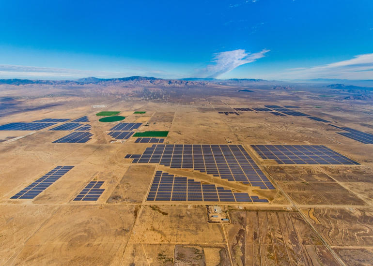 Azərbaycandakı günəş elektrik stansiyaları istehsalı kəskin artırıb