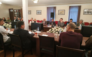 Prezidentin köməkçisi azad edilən ərazilərə səfər etmiş xarici səyyahlarla görüşüb