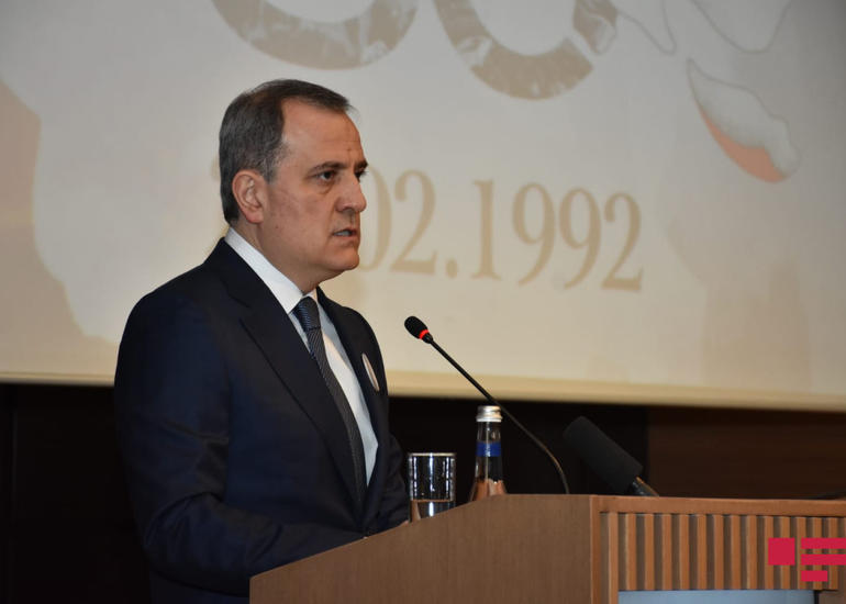 XİN rəhbəri: “Kəlbəcərdə, Şuşa ətrafında, Xocavənddə kütləvi məzarlıqlar tapılıb”