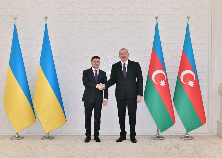 Zelenski Azərbaycan Prezidentinə təşəkkür edib