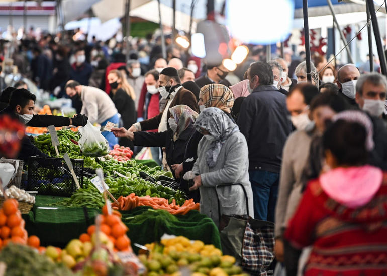 Türkiyədə inflyasiya 50%-i ötüb