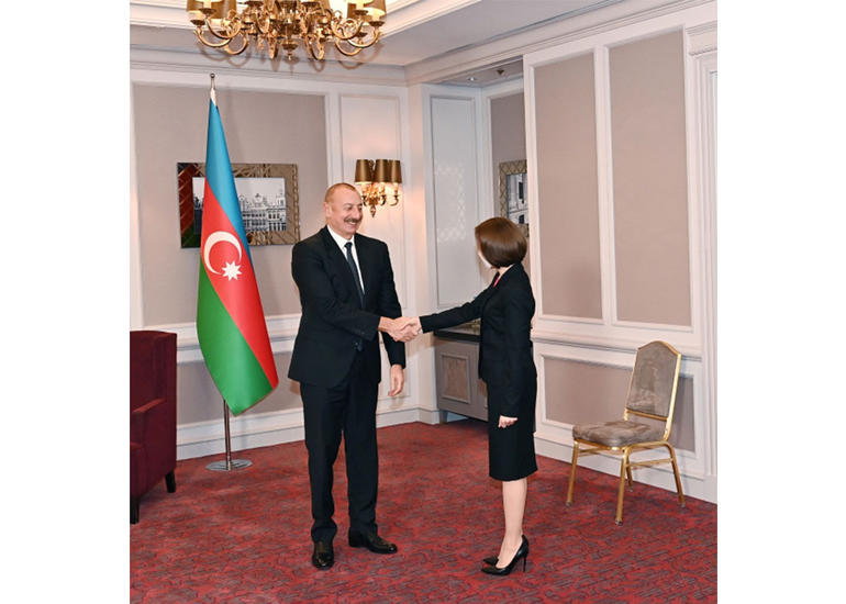 Maya Sandu Azərbaycan Prezidentinə zəng edib